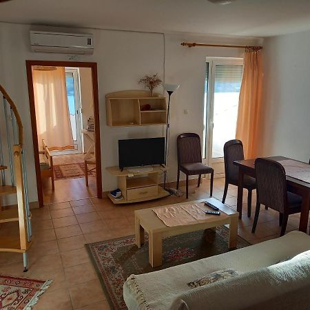 شقة Apartman سوبيتارسكا دراغا المظهر الخارجي الصورة